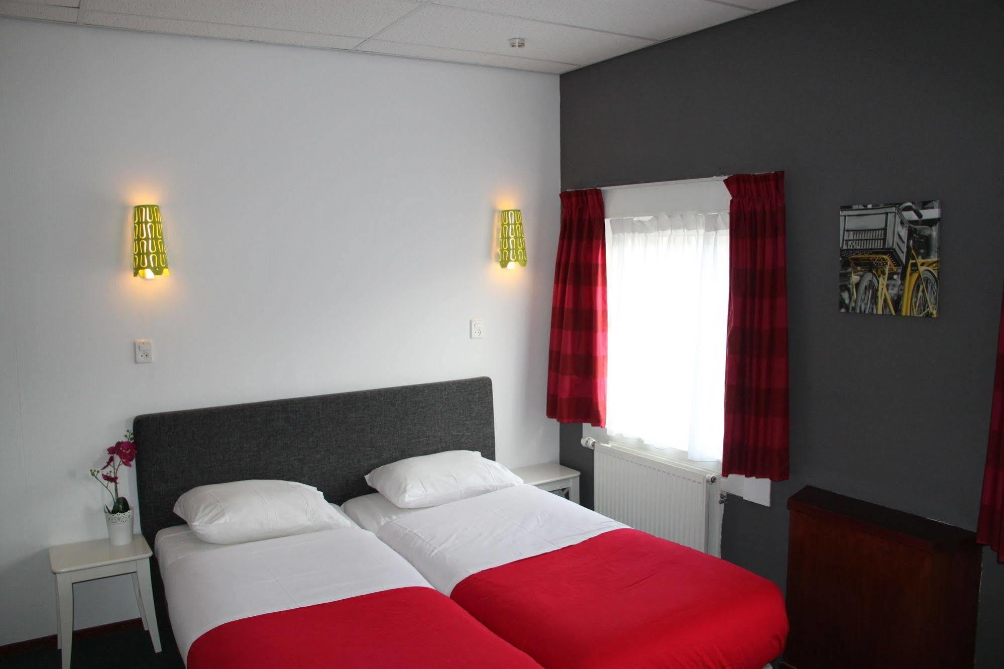 Hotel Oorsprongpark City Centre Utrecht Luaran gambar